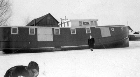 VAC on Lake off Port Maitland Photo from Art Clark ac155